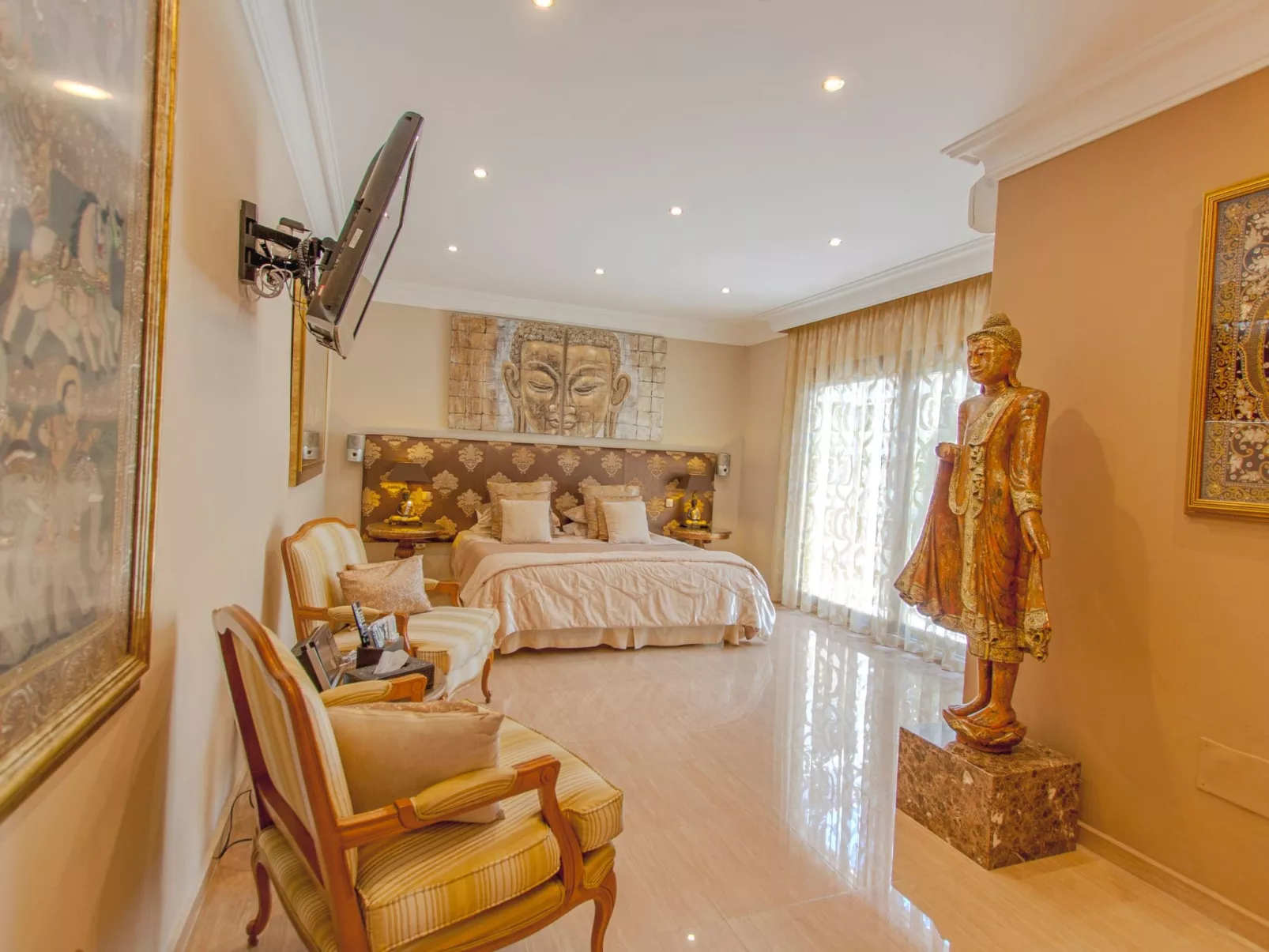 In der Nähe des Strandes, beheiztes Schwimmbad, Spielraum, Spielzimmer, etc - Binnen