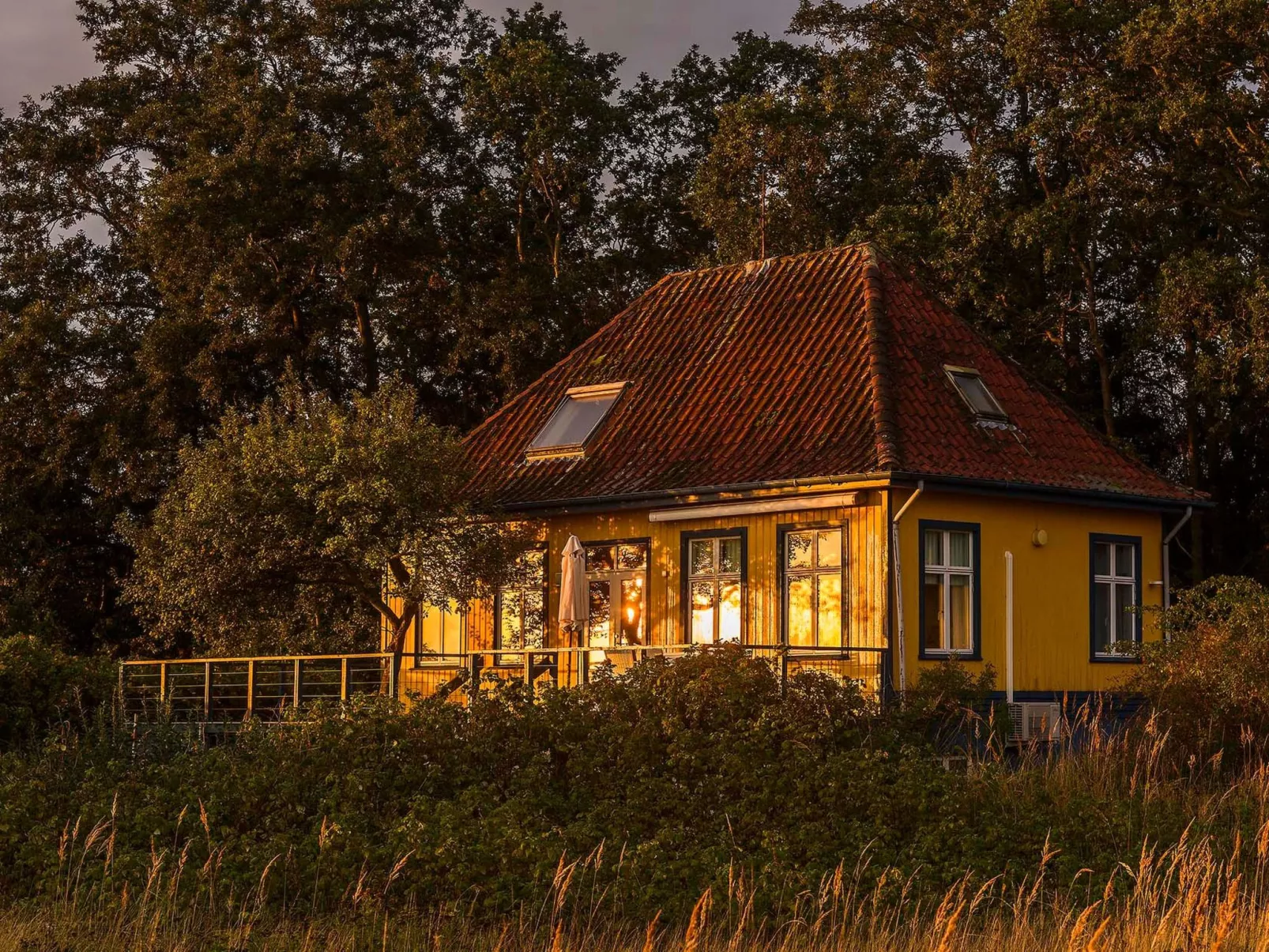 Historisches Strandanwesen mit Meerblick - Image-tags.info