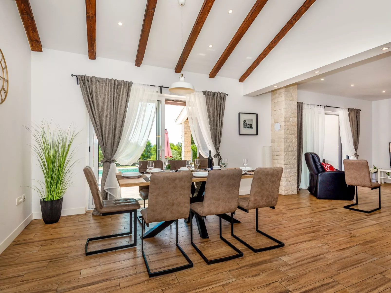 Villa Sunrise - Buiten