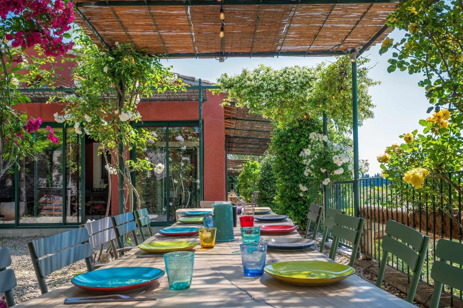 Le Mas Elaïa  votre havre familial avec piscine privée-Terrasbalkon