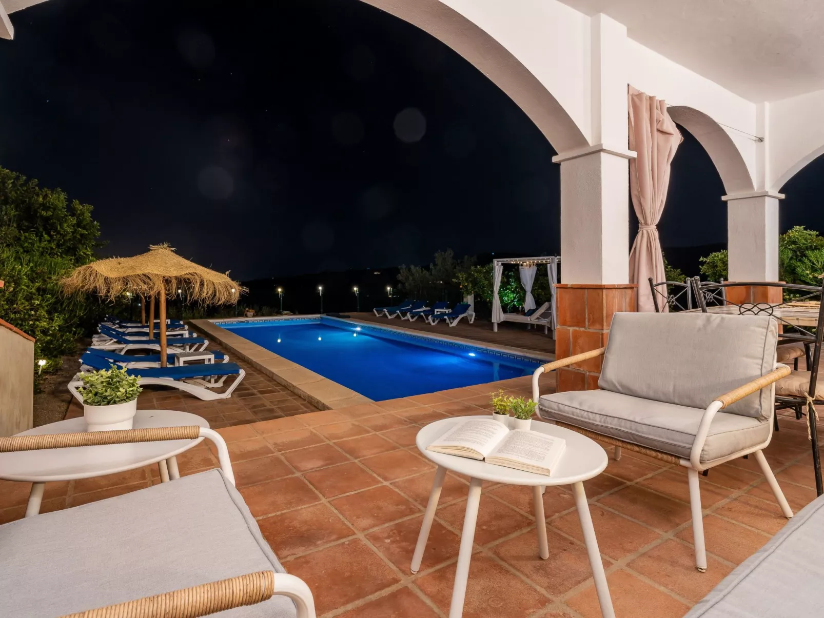 Villa Botin, beheizter Pool, AC, Meerblick - Image-tags.info