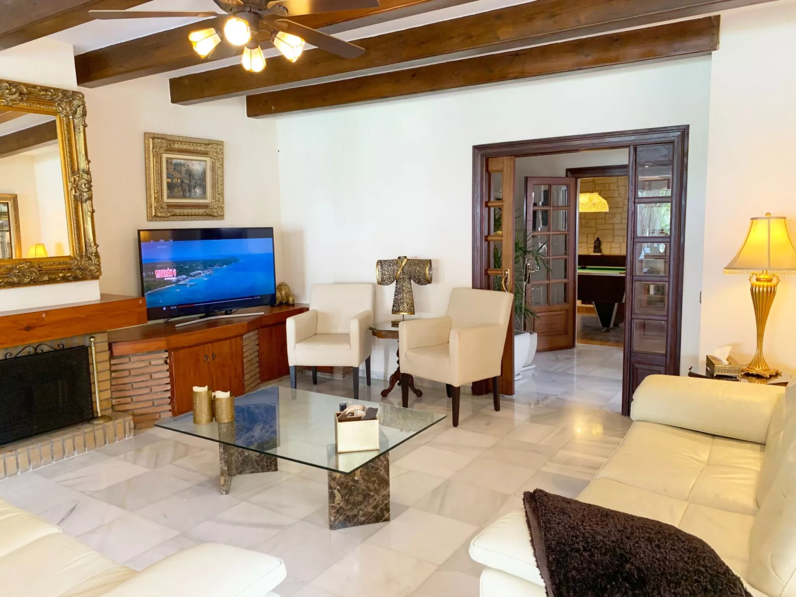 In der Nähe des Strandes, beheiztes Schwimmbad, Spielraum, Spielzimmer, etc - Binnen