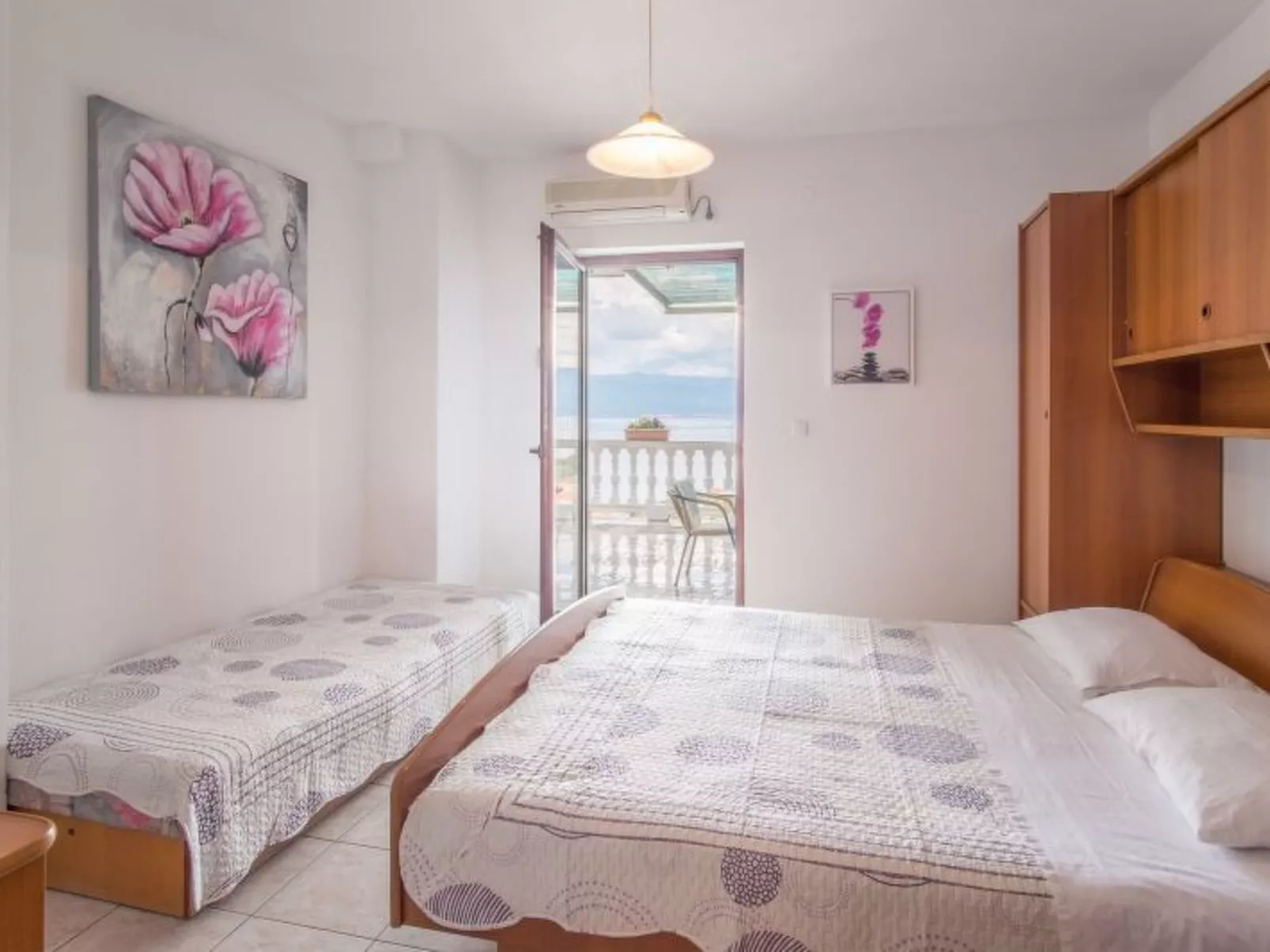 Luxuriöse Villa mit Pool und fantastischem Meerblick - Image-tags.info