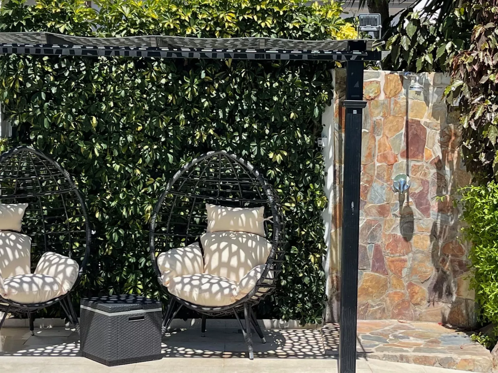 In der Nähe des Strandes, beheiztes Schwimmbad, Spielraum, Spielzimmer, etc - Buiten