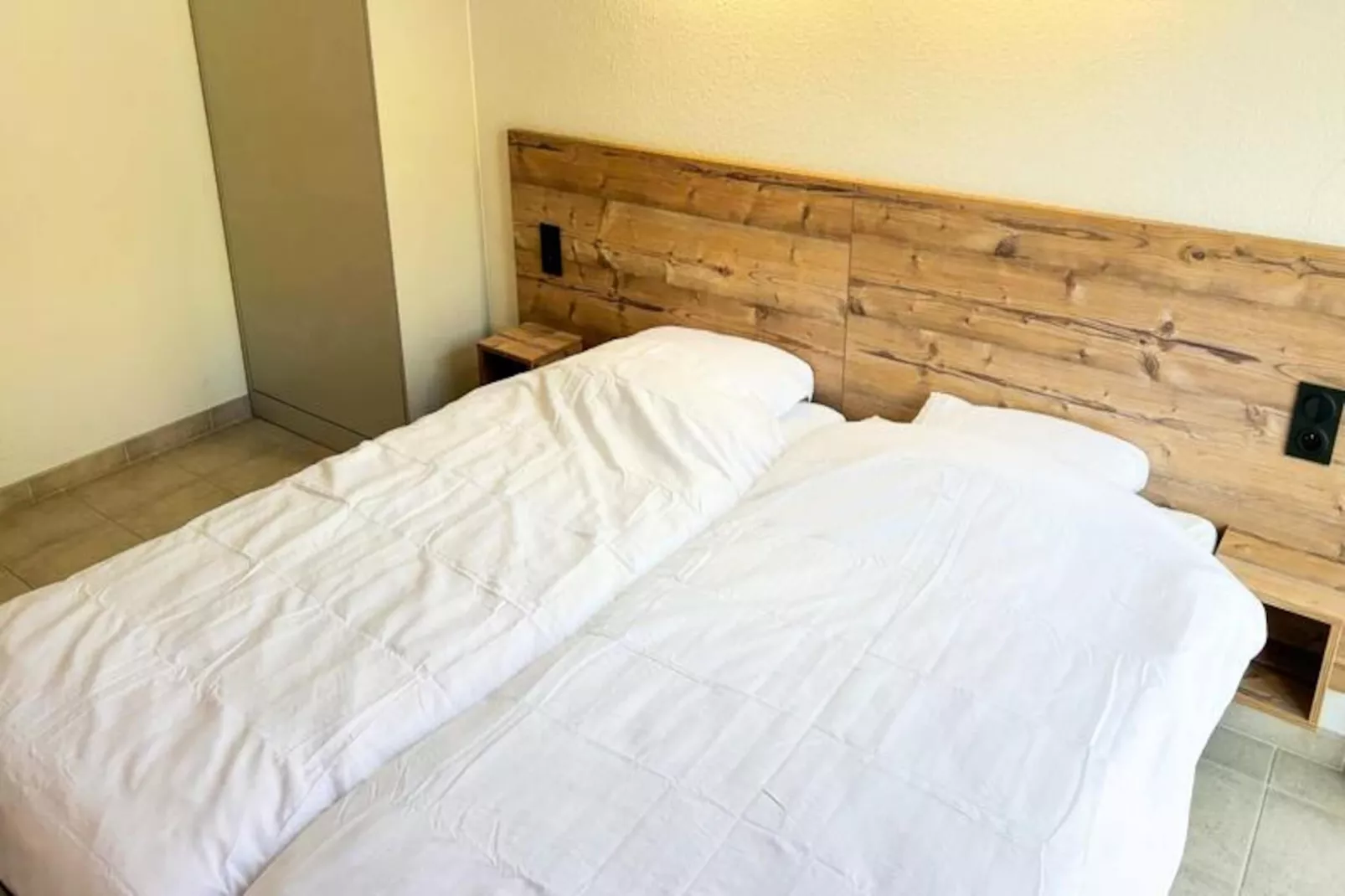 L'Espinet *** - Niet-getagd