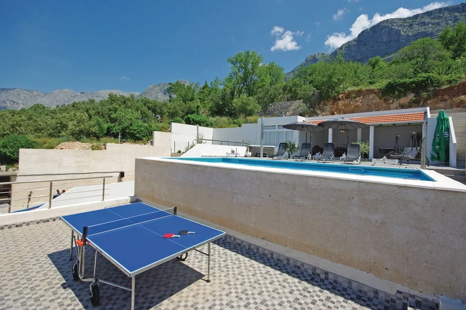 Villa Blanka - Six Bedroom Villa with Swimming Pool and Sea View-Buitenlucht