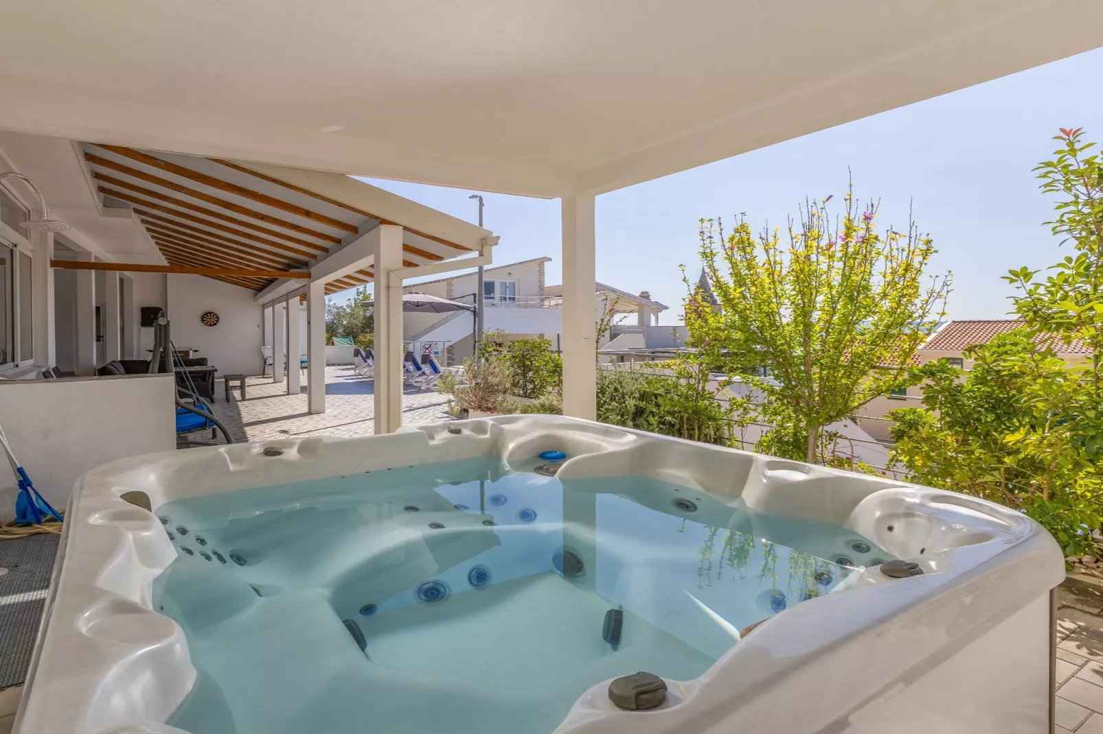 Villa Blanka - Six Bedroom Villa with Swimming Pool and Sea View-Zwembad