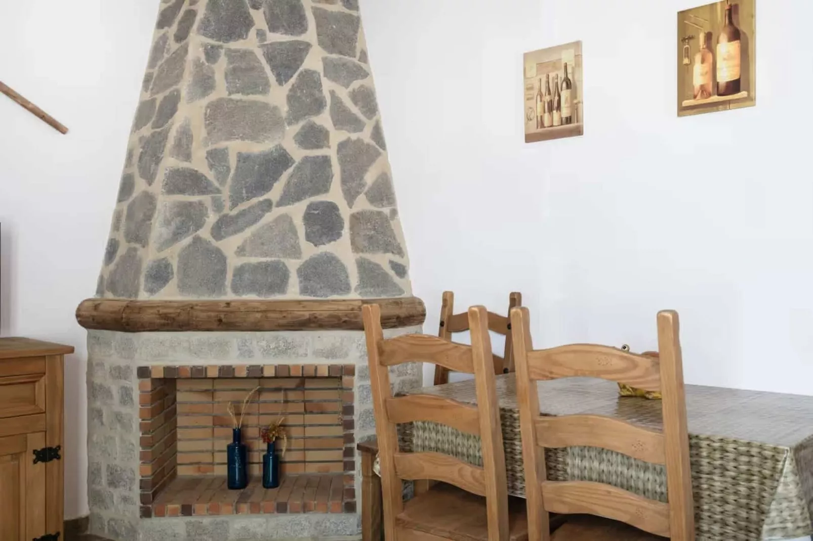 Casa Marilo-Eetkamer