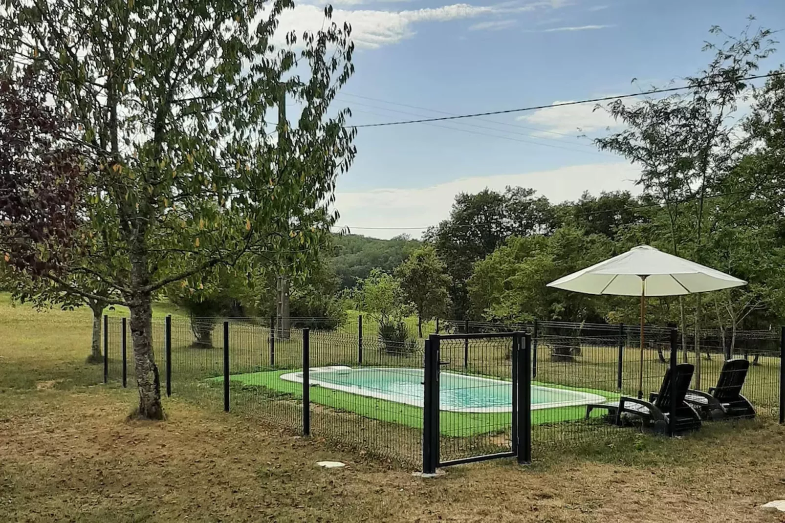 Jolie maison le Catalo - Zwembad