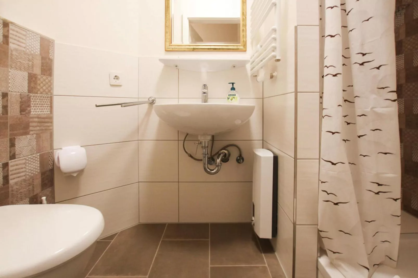 Ferienwohnung Frida-Badkamer