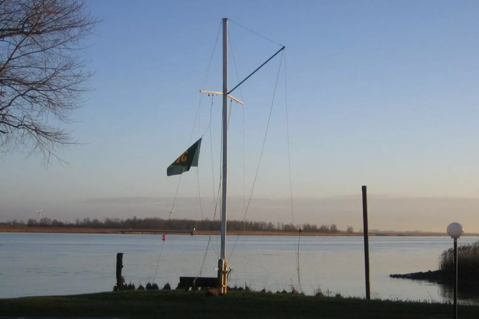 129668 - Buitenkant zomer