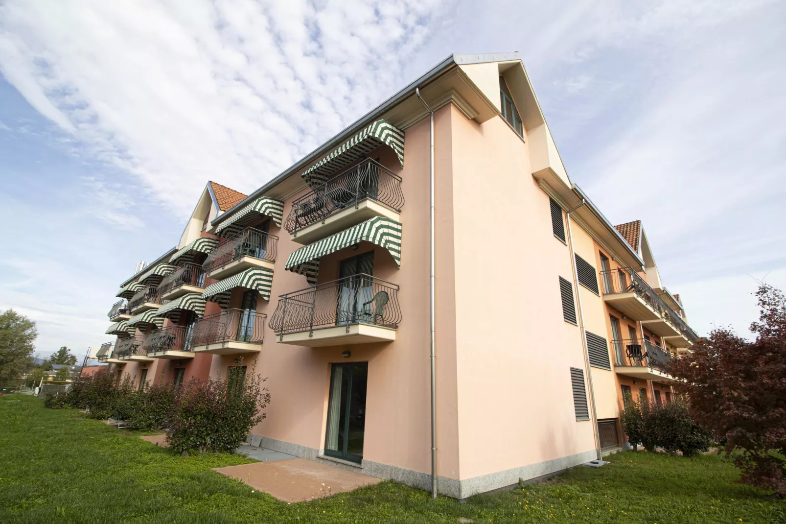 Residence Casalbergo in Castelletto Sopra Ticino - Mono-Buitenlucht