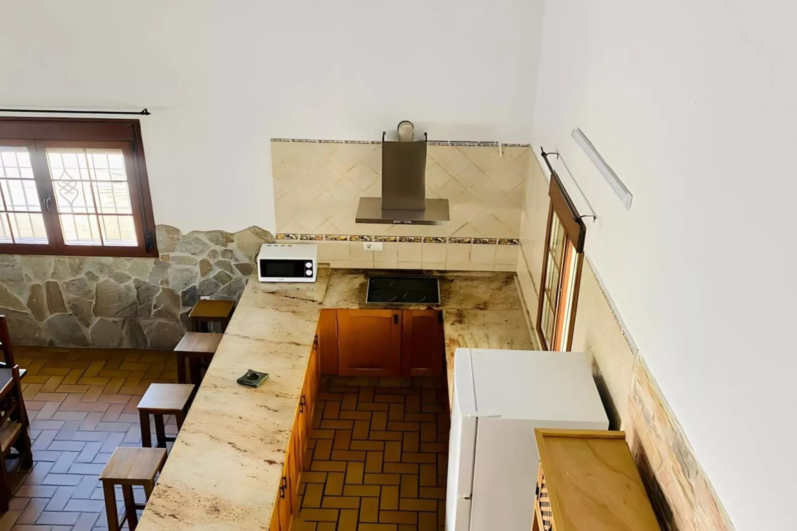 4682-+34618736920-Keuken