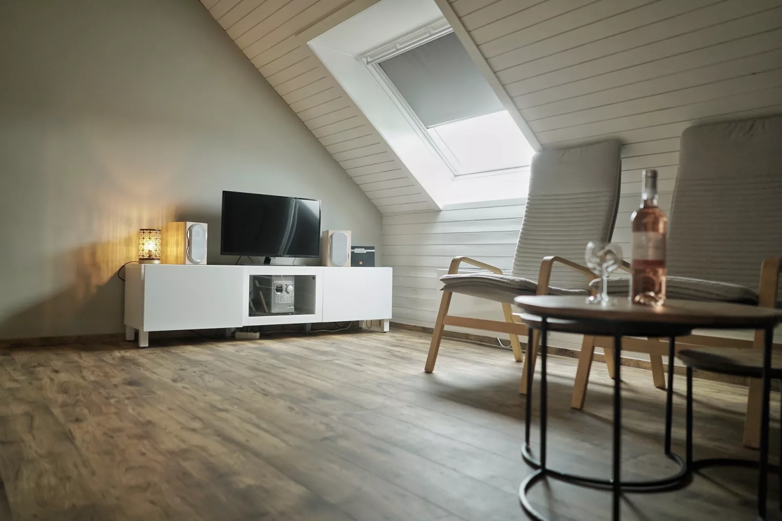 Chez Felix-Woonkamer