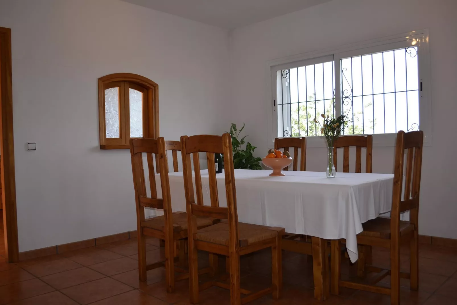 Cala Conta - Eetkamer