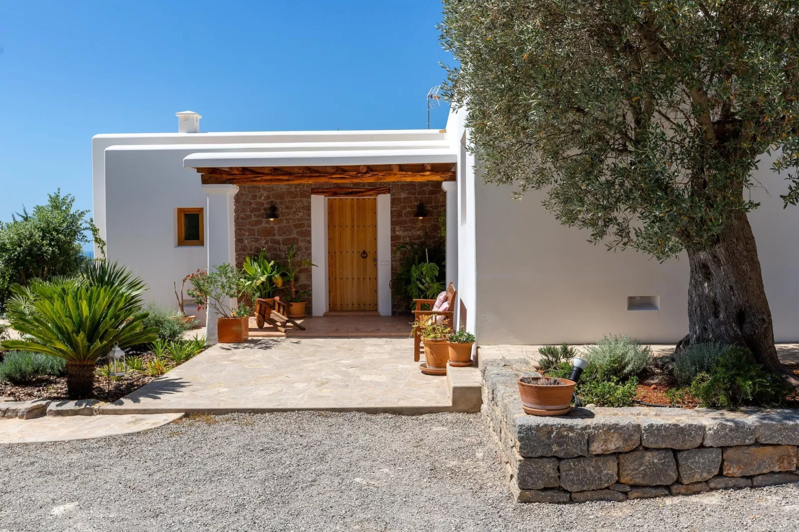 Can Sabina - Hal-ontvangst