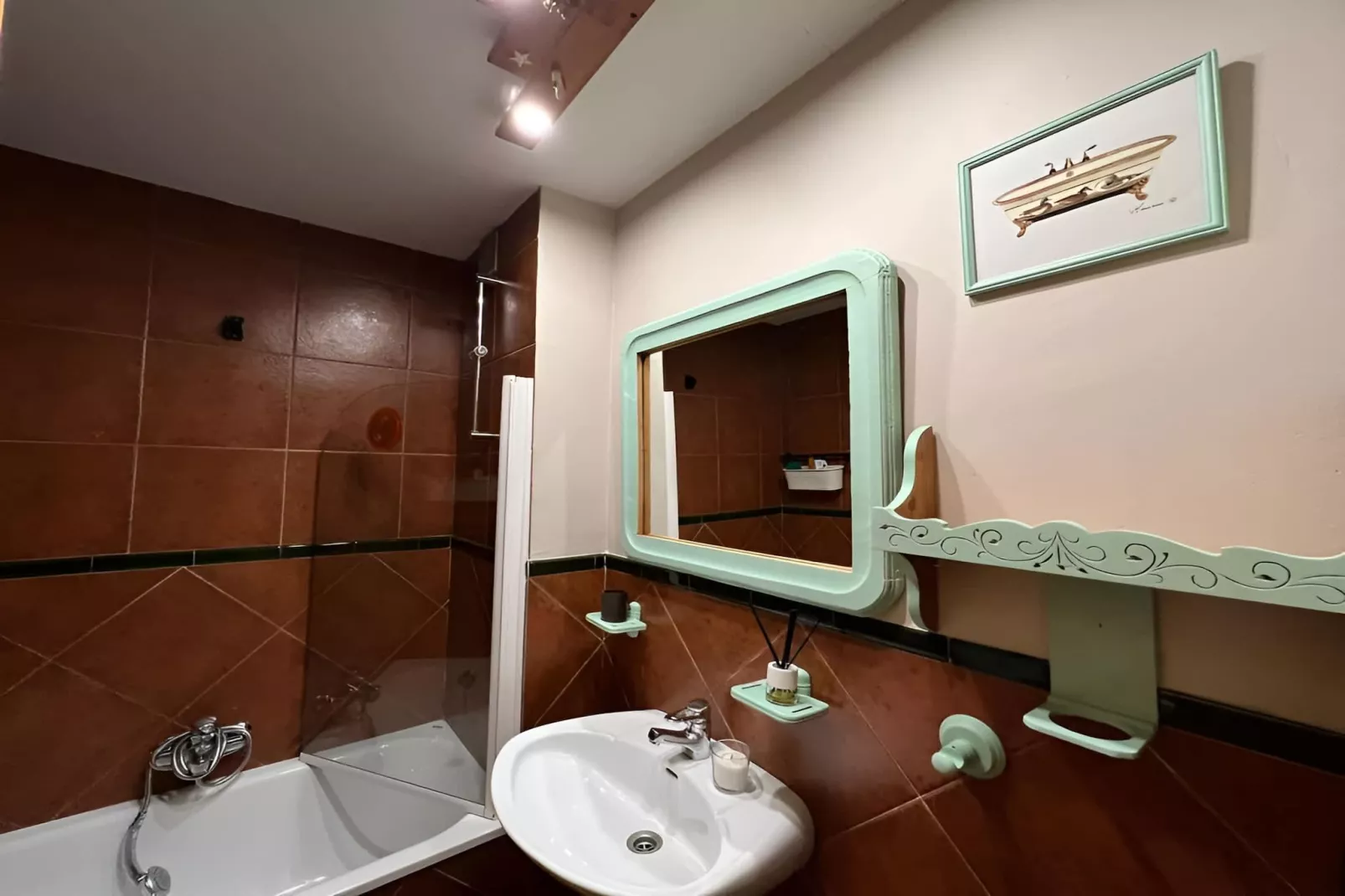 5026 -+34647934242-Badkamer