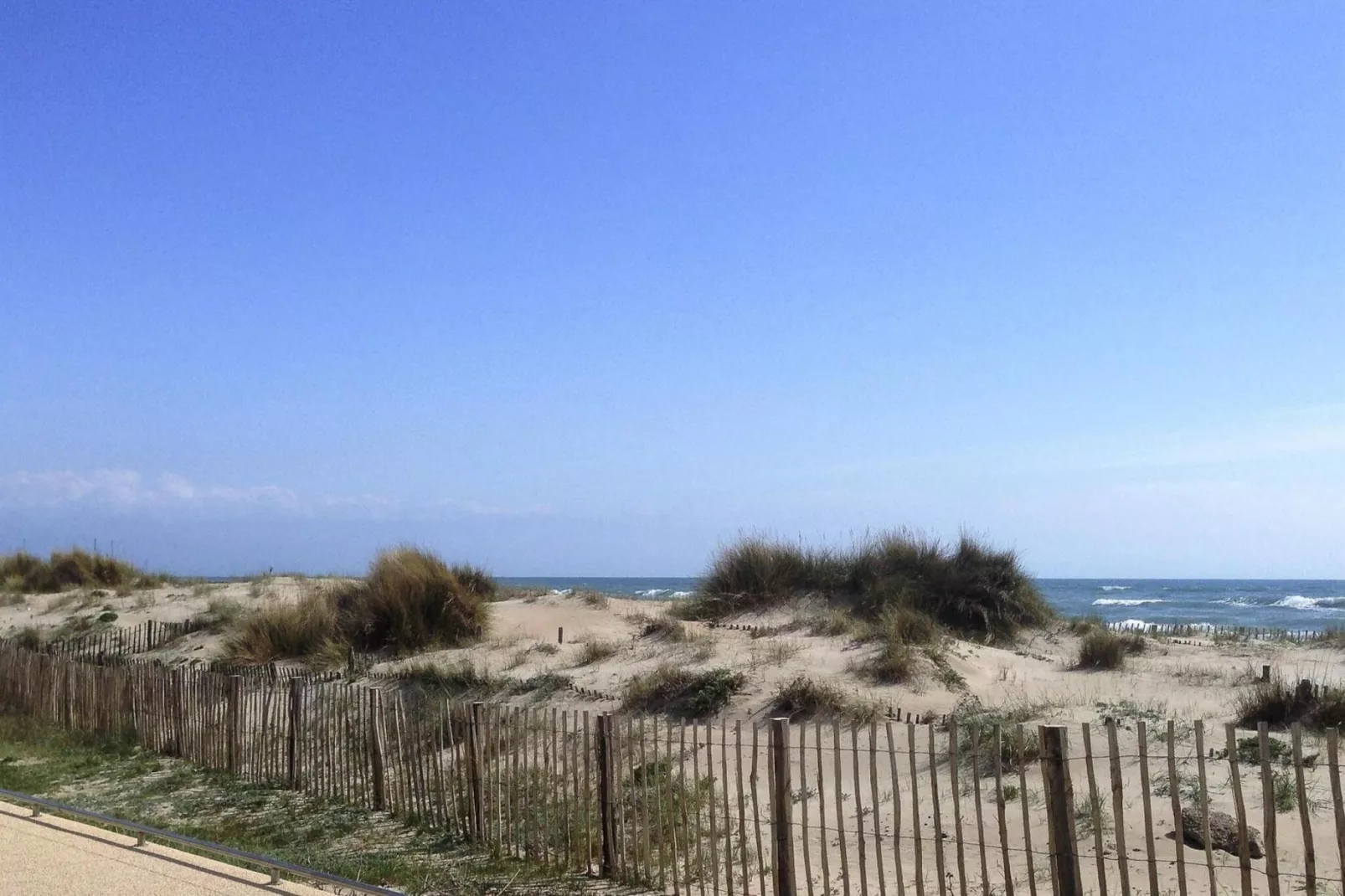 Chalet in Pomérols-Waterzicht