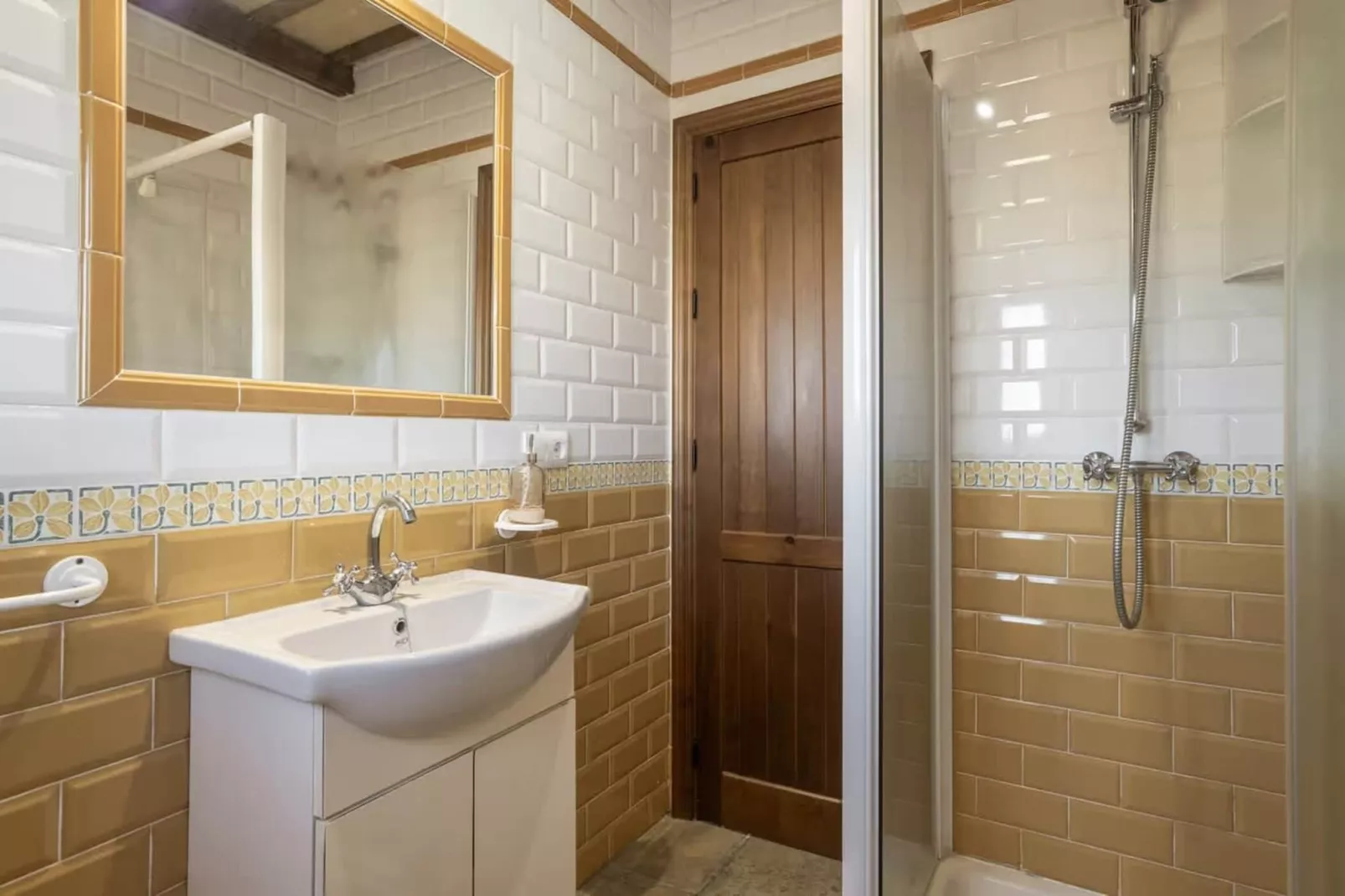 Casa Marilo-Badkamer