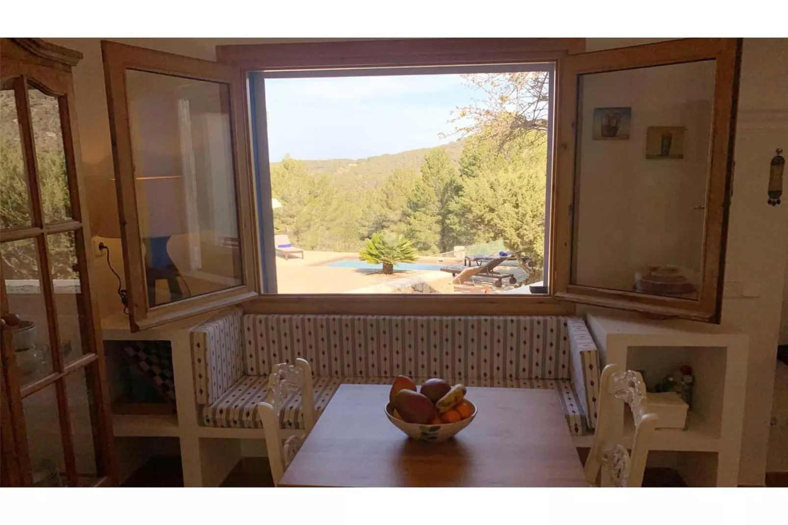 SES SAVINES - Woonkamer