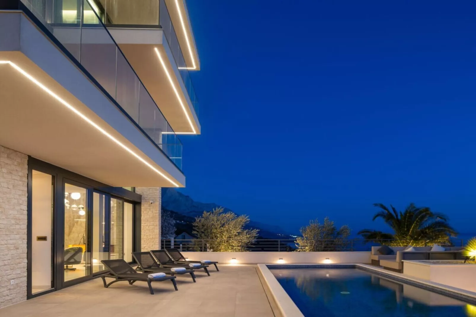 Luxury Villa Hedonia - Zwembad