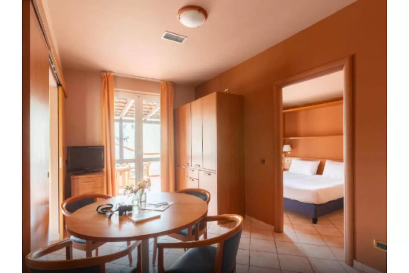 Residence Loano - TWO-ROOM APARTMENT 4 PAX BALCONY B4B - Slaapkamer