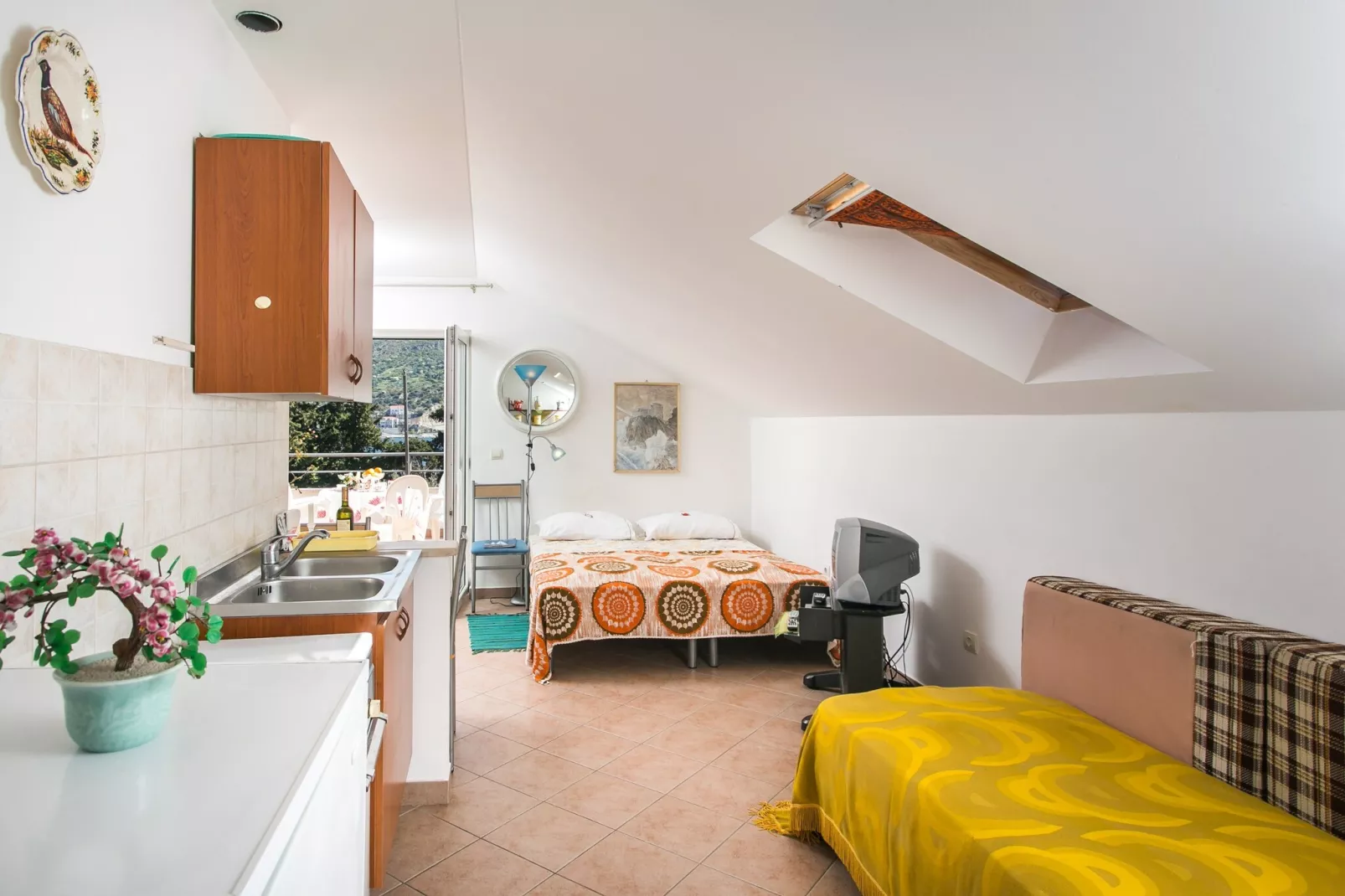 Apartments Tramonto - Studio Apartment with Balcony and Sea View - Keuken