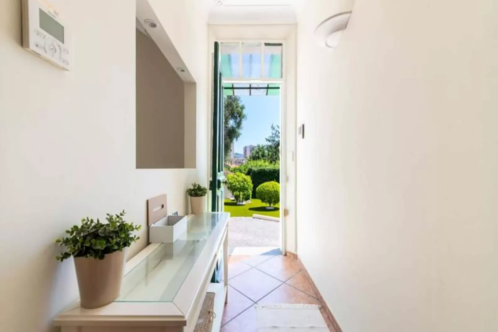 Résidence Villa 140m&sup2; Piscine - Proche Cannes-Niet-getagd