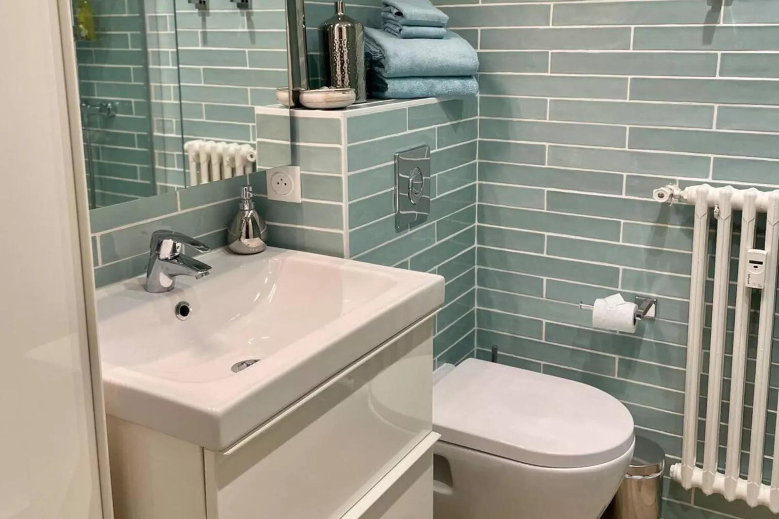 Studio cosy près du Cap d'Antibes & plages de sable-Badkamer