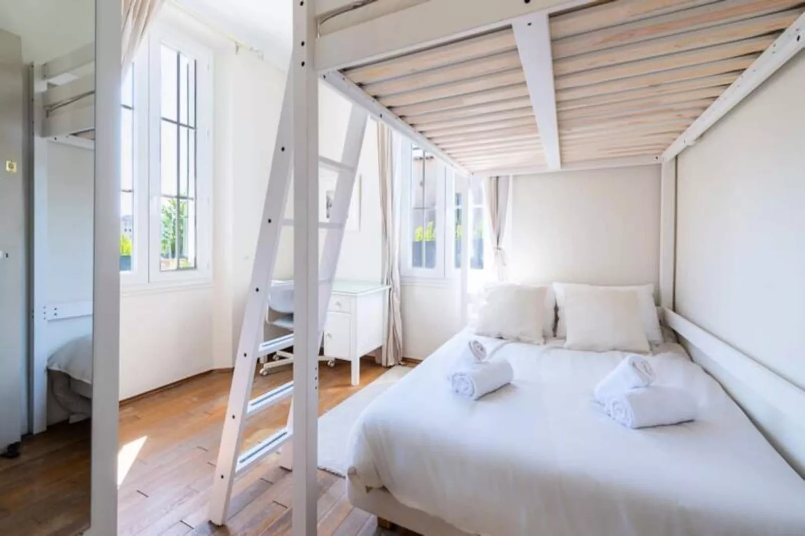 Résidence Villa 140m&sup2; Piscine - Proche Cannes-Niet-getagd