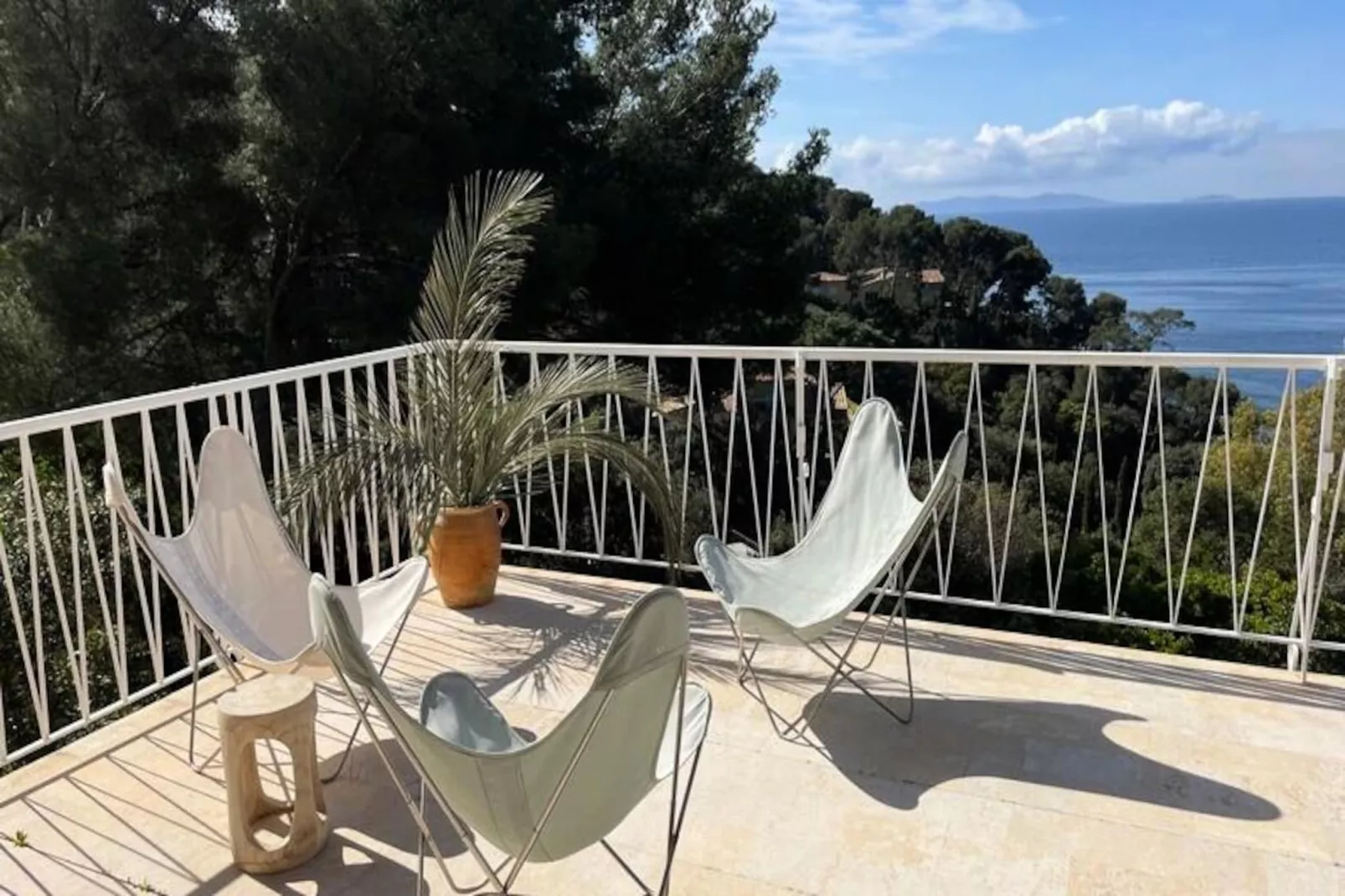 Résidence Un Jardin Au Bord De La M&eacute;diterran&eacute;e-Niet-getagd