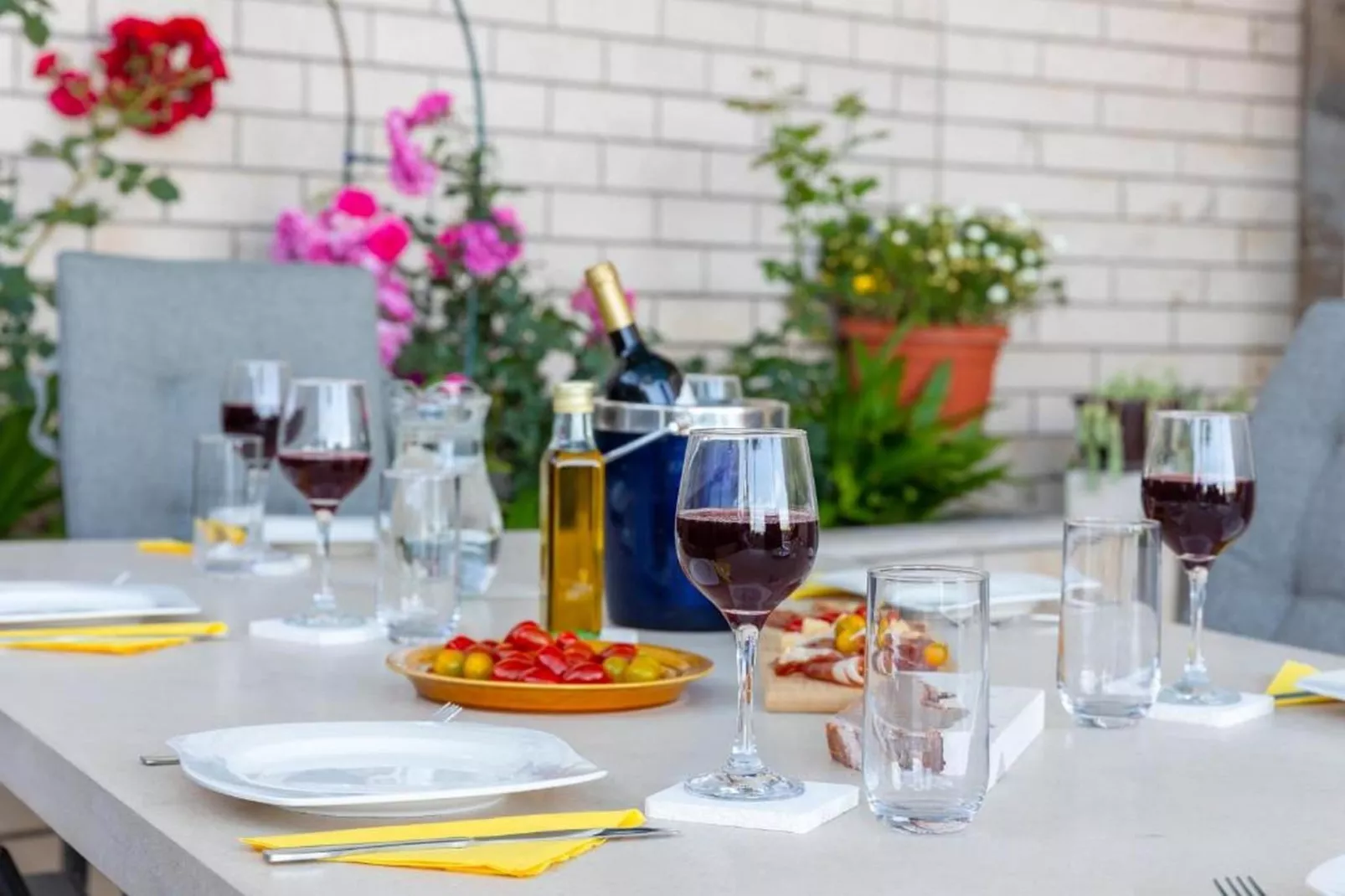 Apartment Villa Andro - Three Bedroom Apartment with Terrace and Sea View-Terras