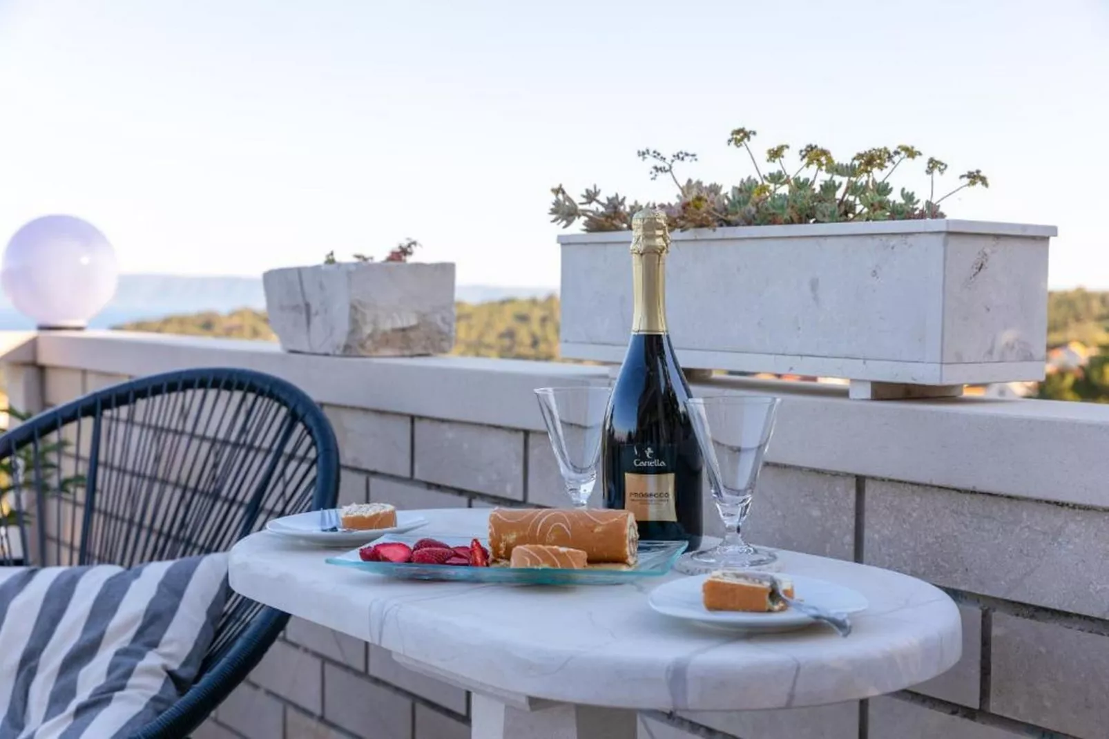 Apartment Villa Andro - Three Bedroom Apartment with Terrace and Sea View-Terras