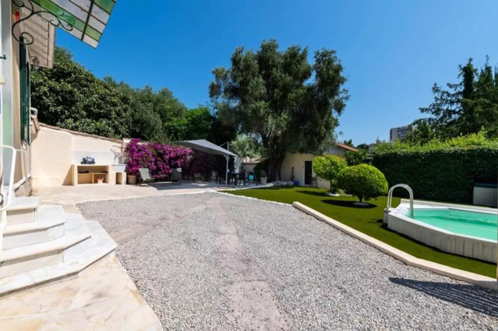 Résidence Villa 140m&sup2; Piscine - Proche Cannes-Niet-getagd