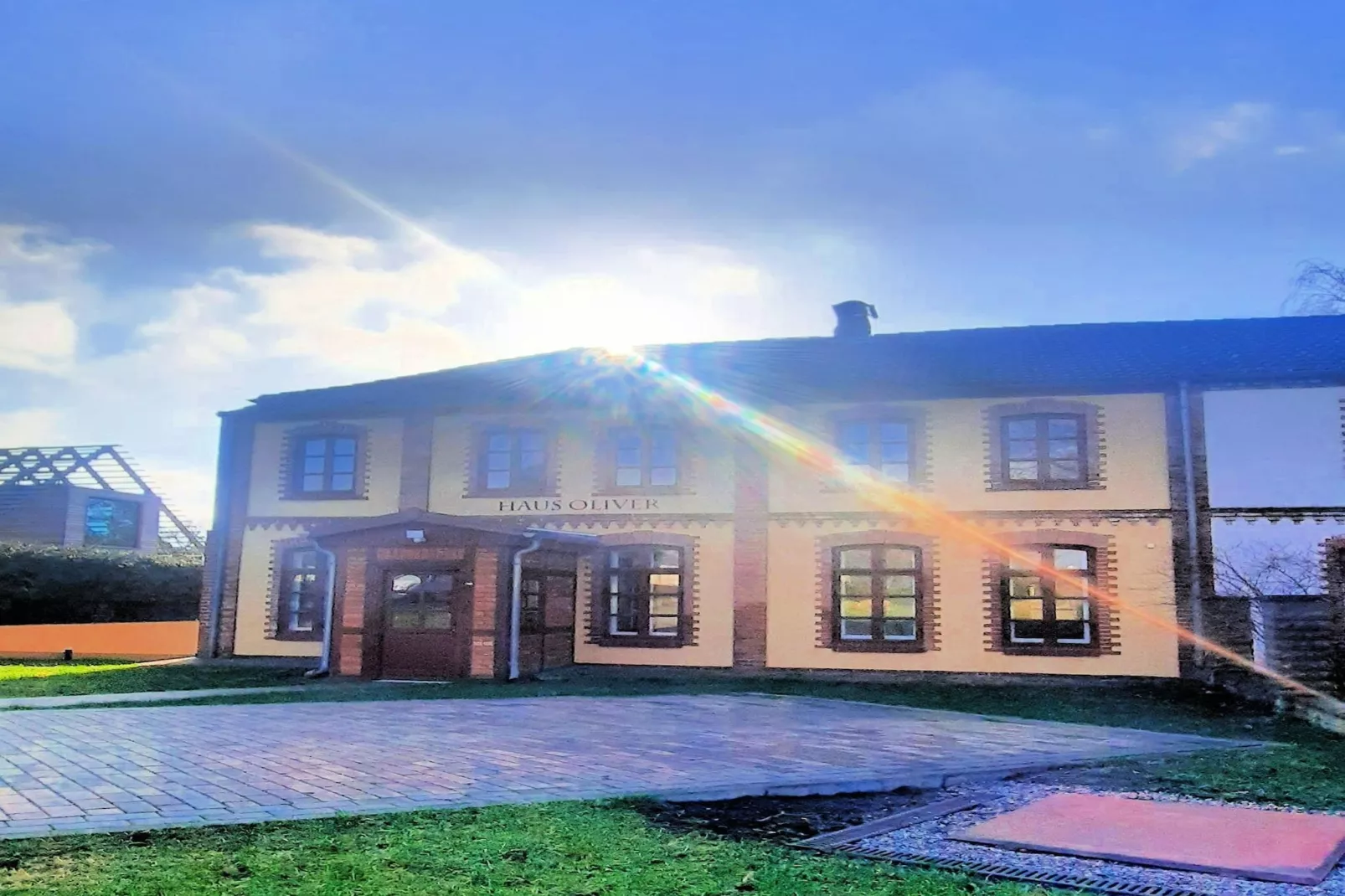 Haus Oliver 200 qm / 1-4 Personen-Buitenkant zomer