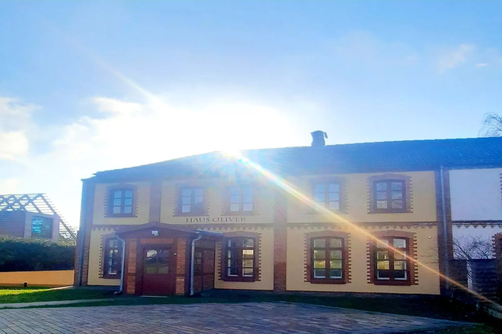 Haus Oliver 200 qm / 1-4 Personen-Buitenkant zomer