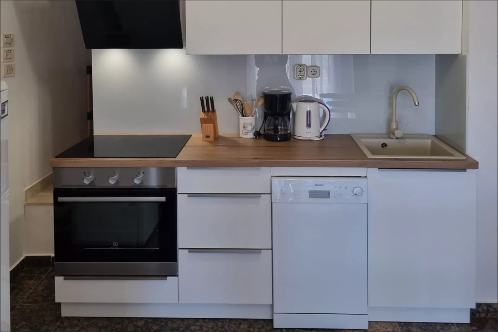 Appartemtent LUG 2 / 55qm AP9-Keuken