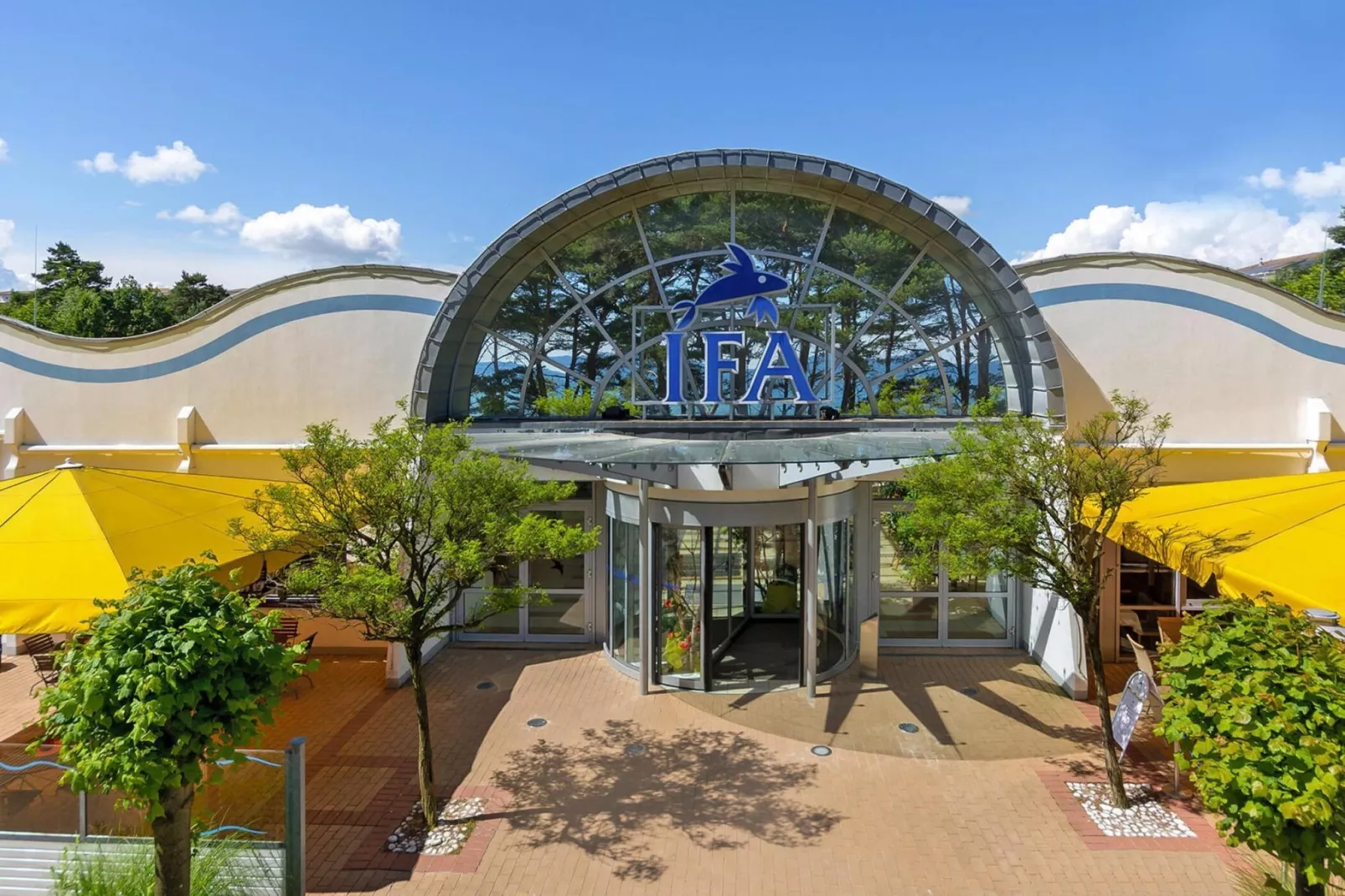 IFA Binz-1 Raum App 25 qm-Zwembad