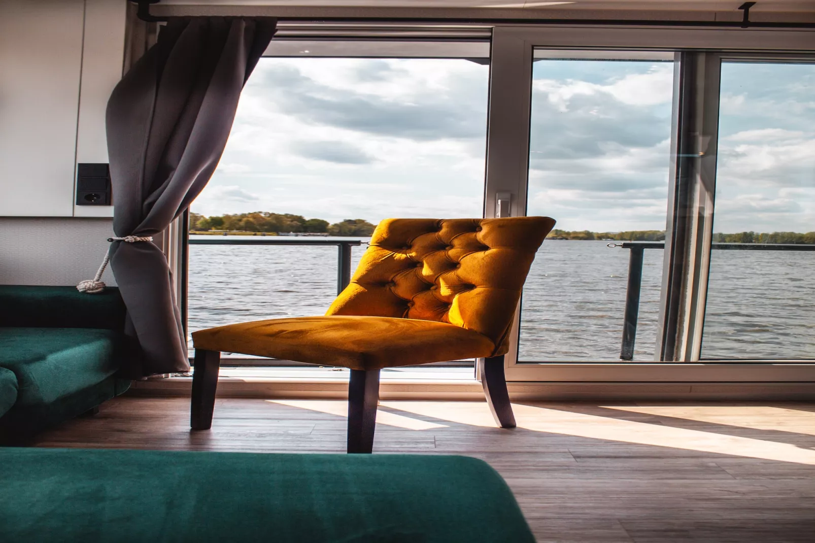 Hausboot Wannsee-Woonkamer