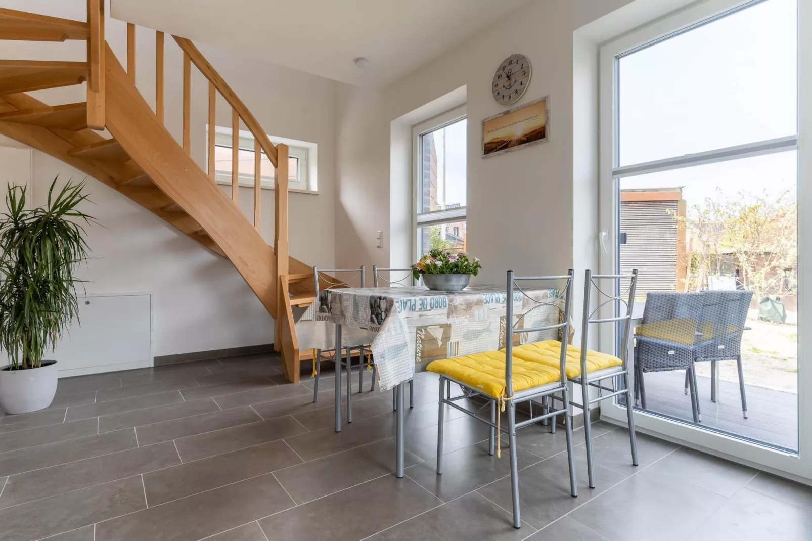 Anleger 157 - Eetkamer