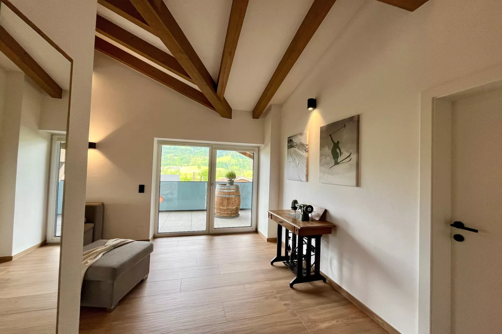 Penthouse "Voll-Bartl"-Woonkamer