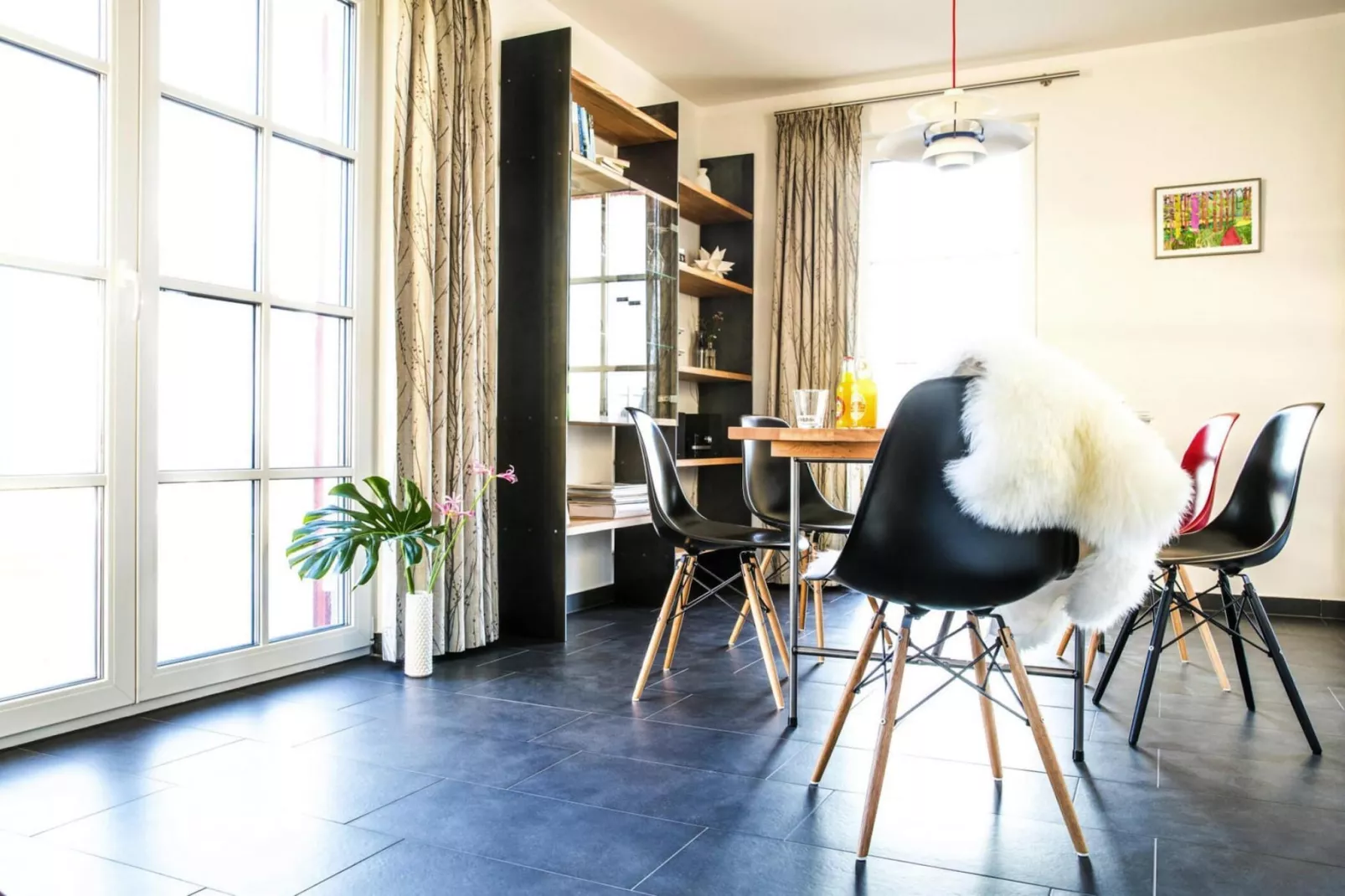 Schilfrohrsänger 26-Eetkamer