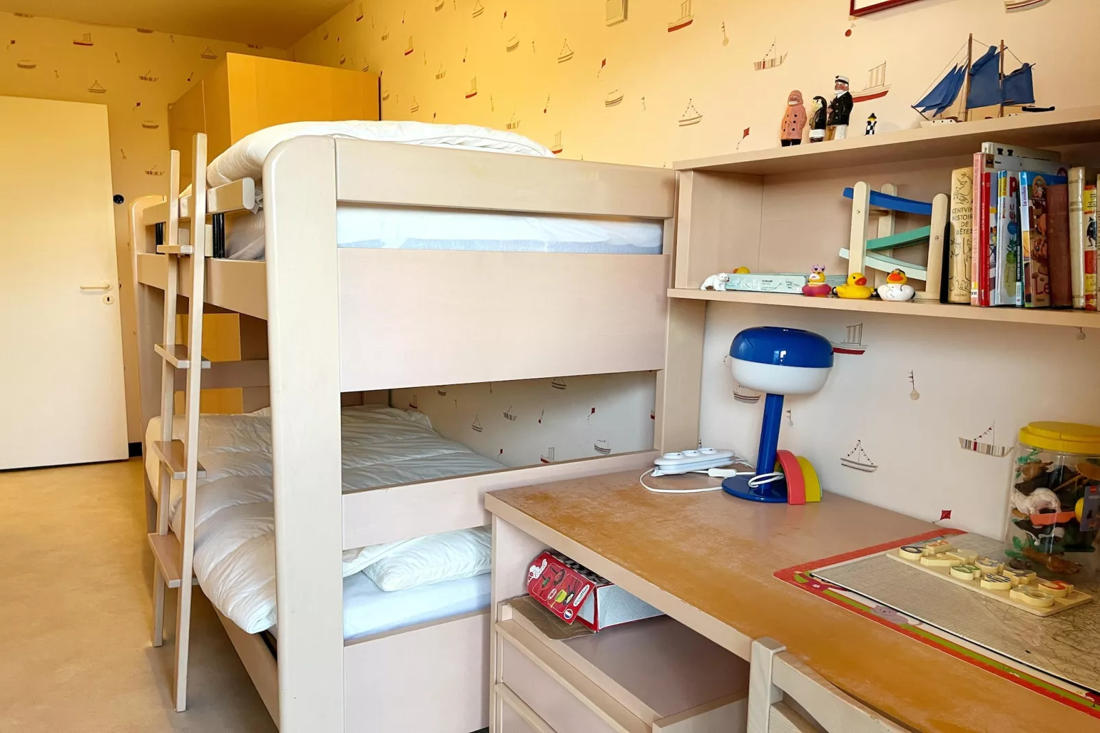 Zeedijk 43 - Slaapkamer