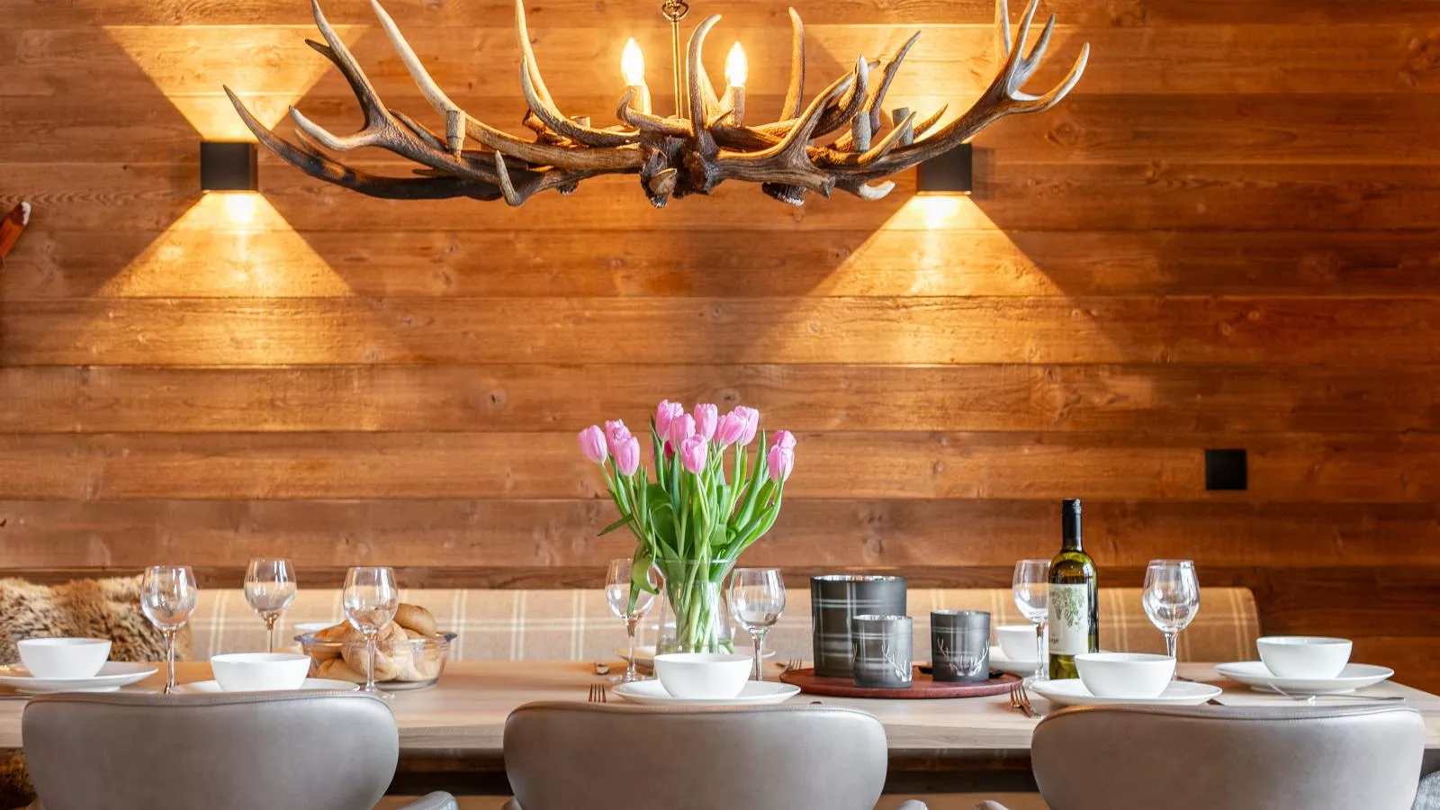 Tauernlodge Eben A2 - Eetkamer