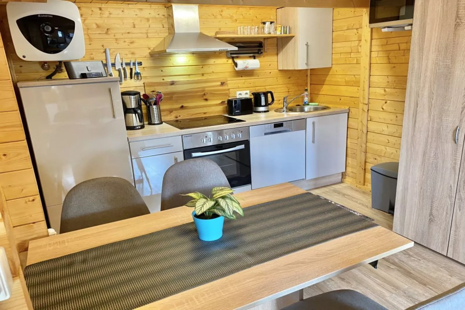 Ferienhaus 35 qm-Eetkamer