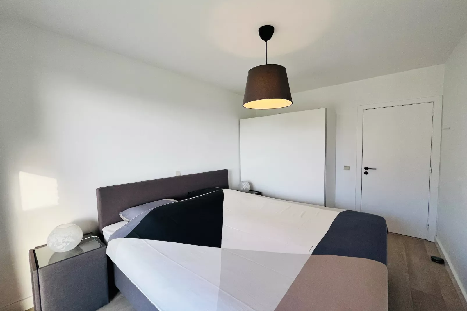 Lombardsijdestraat 4 Unit 1-Slaapkamer