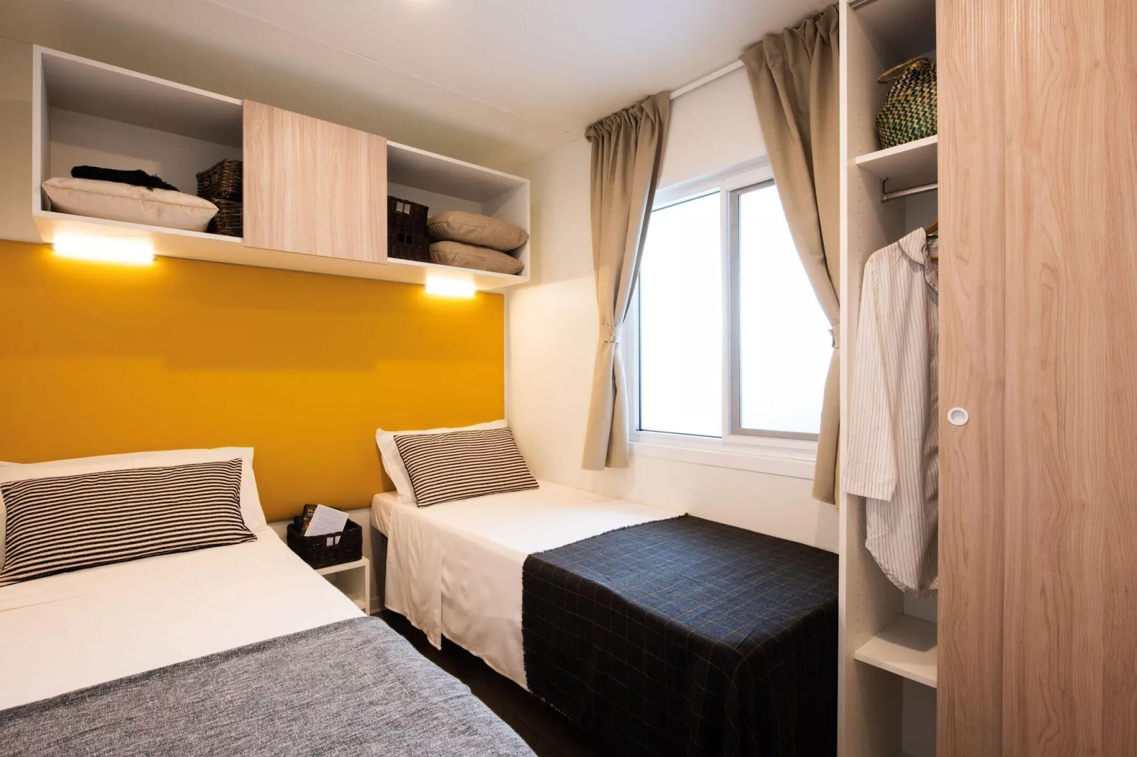 Mobile Homes Strasko Novalja Mediteran Superior mit Pool ca 34 qm für 6 Pers - Slaapkamer