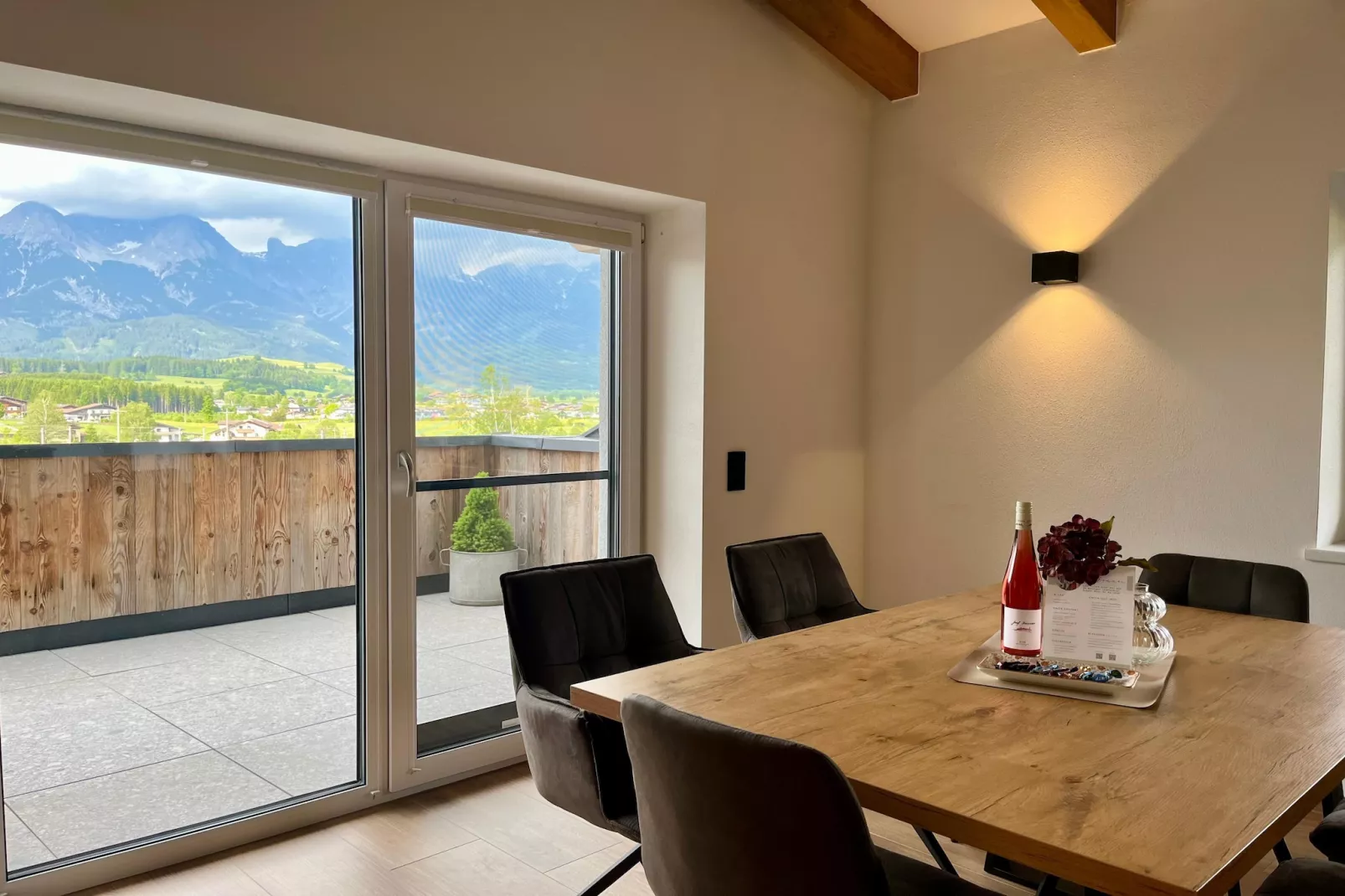 Penthouse "Voll-Bartl"-Uitzicht zomer