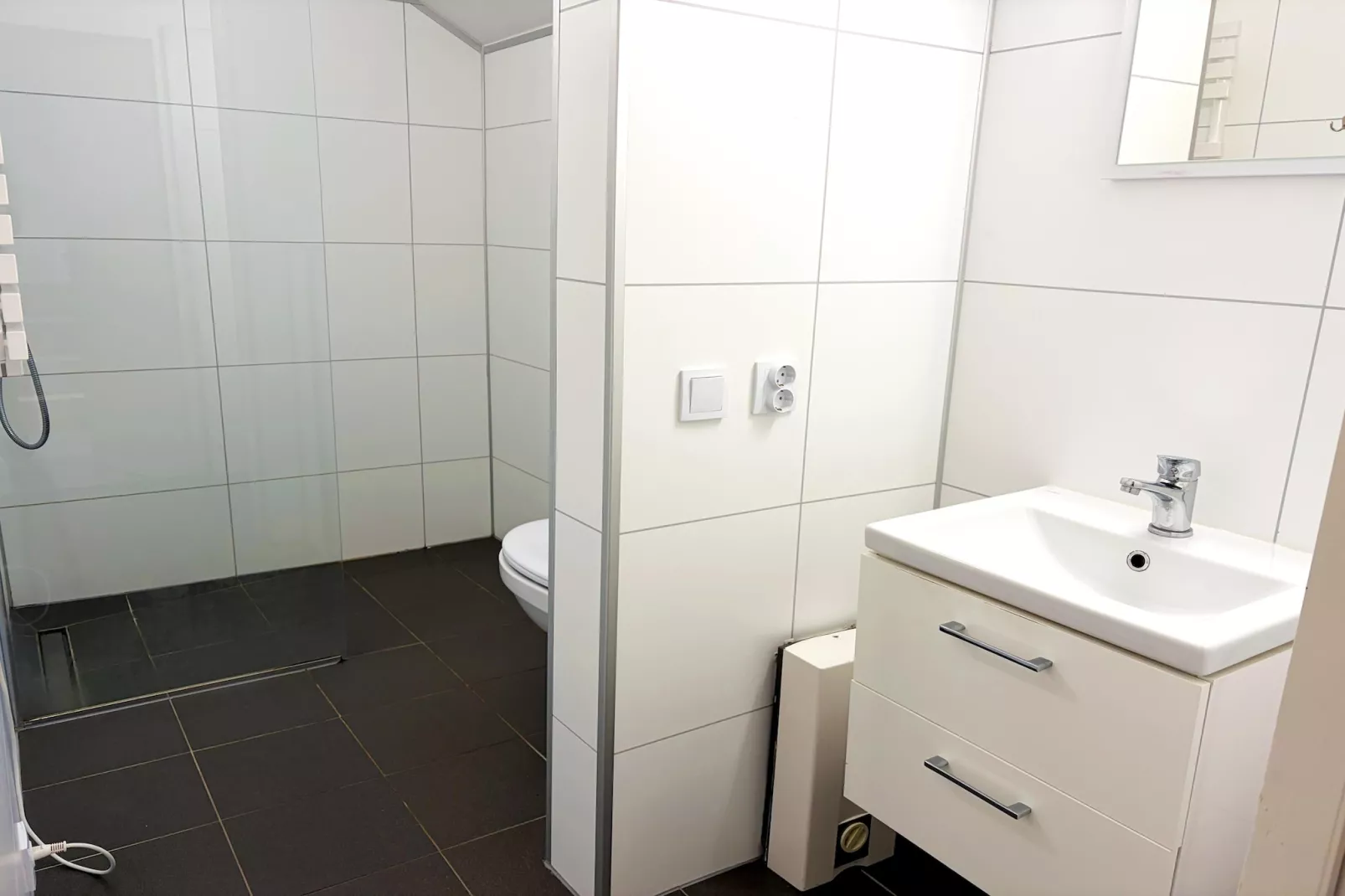 Comfort Eingang 6P - Basic - Badkamer