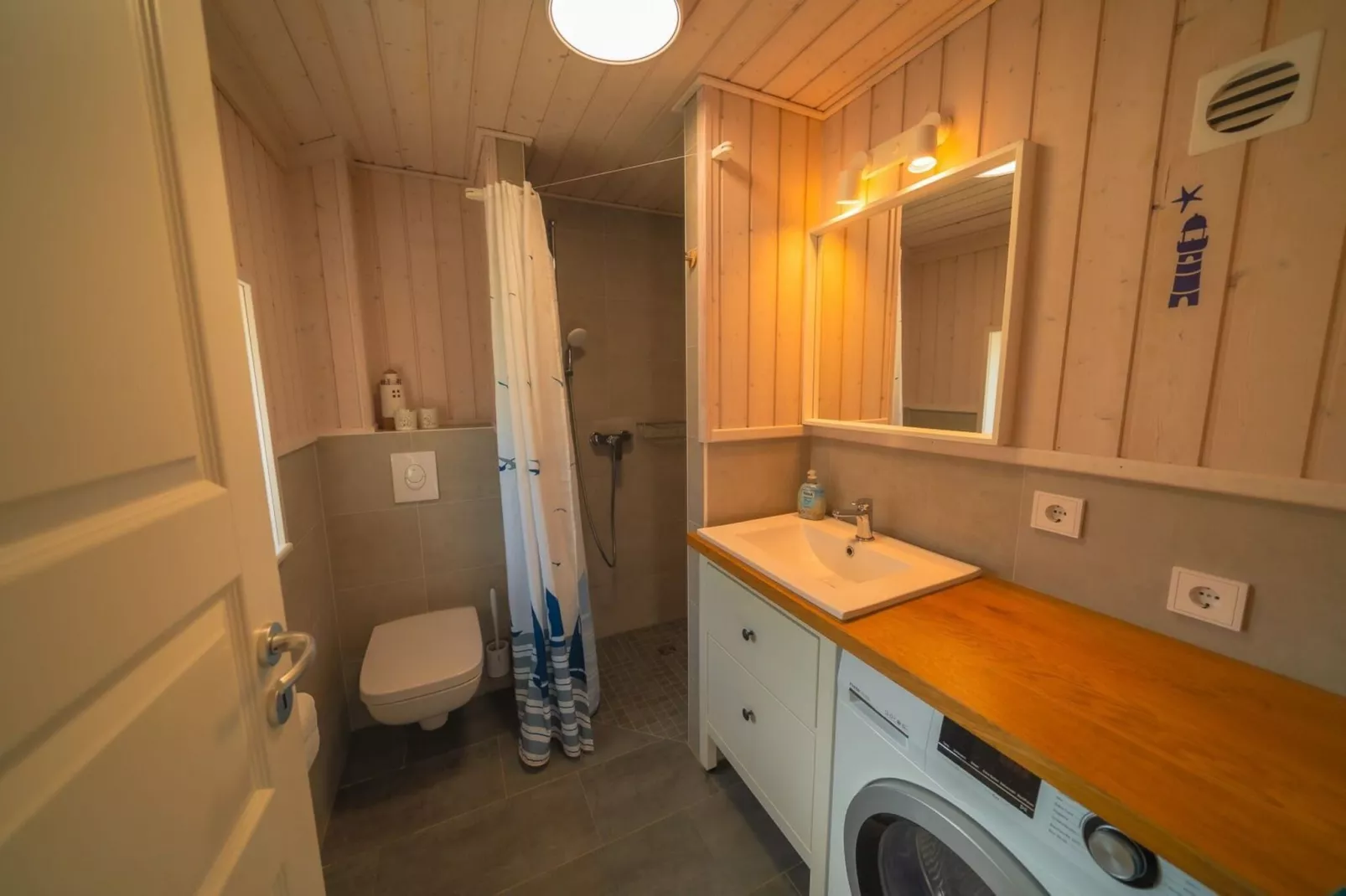 Poolhaus 140 qm - Badkamer